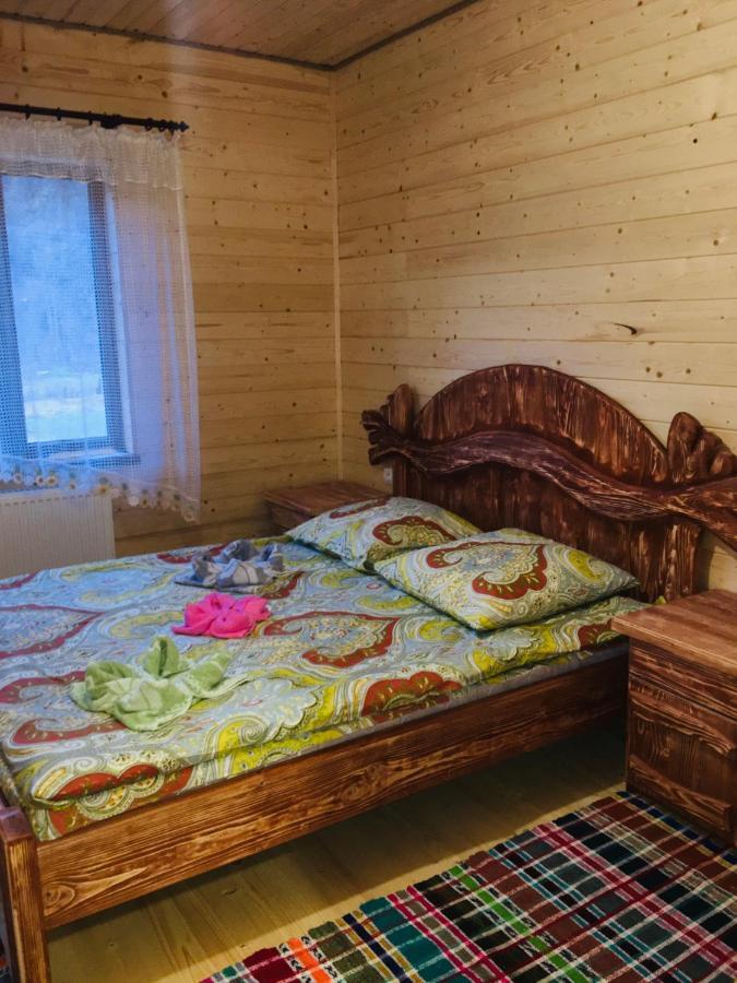Hotel "Ізківський Затишок" Село Ізки Esterno foto