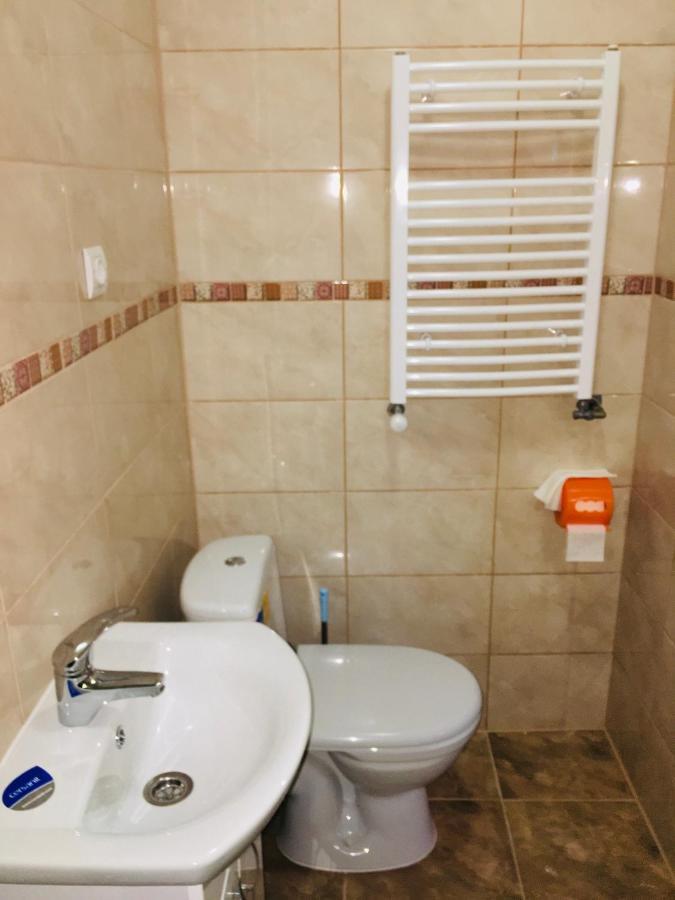 Hotel "Ізківський Затишок" Село Ізки Esterno foto